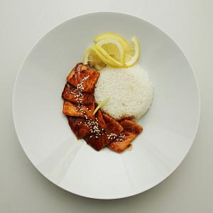 Лосось в соусе Терияки с рисом Лосось в соусе Терияки с рисом